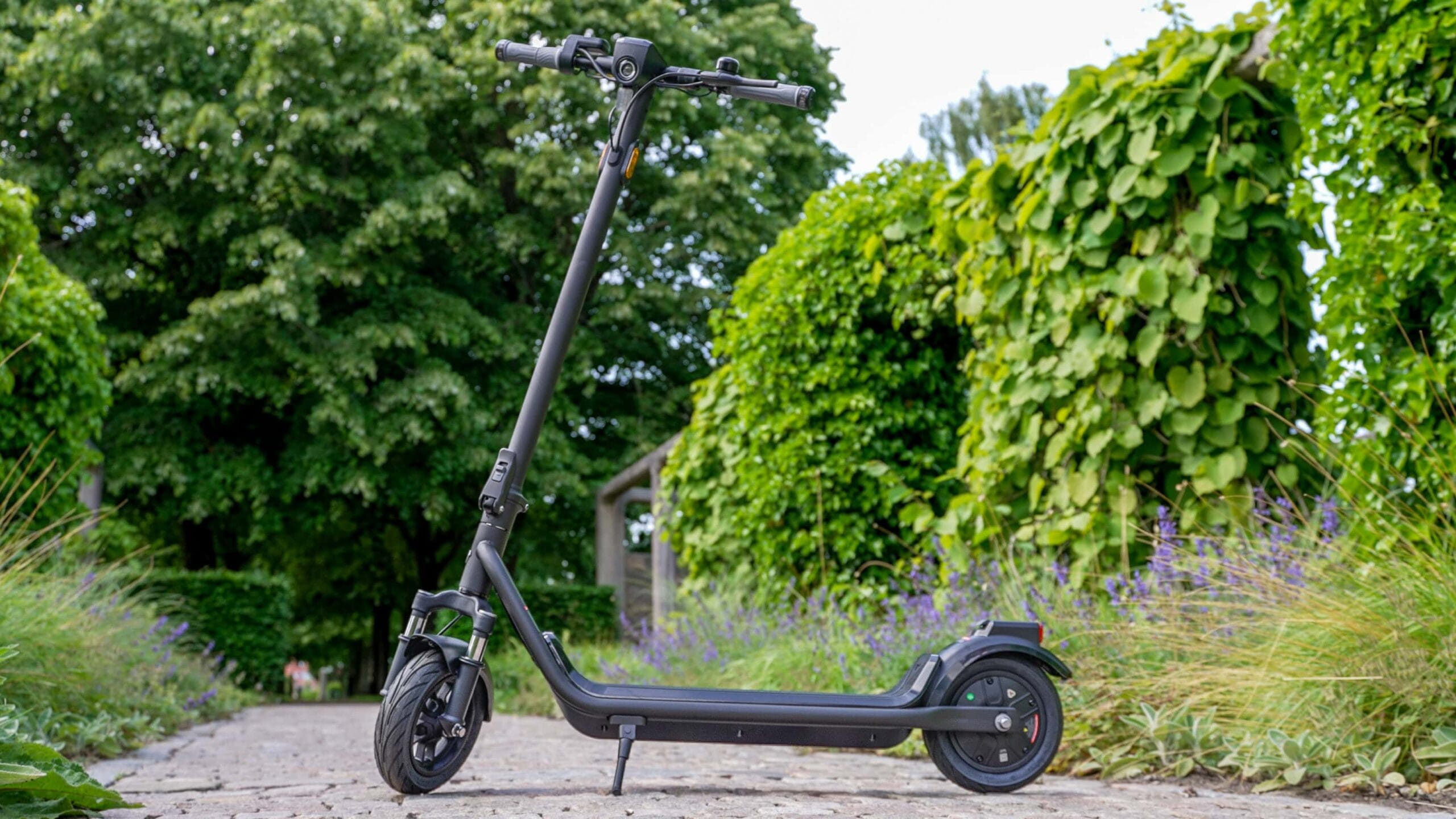 8 Best Budget Scooters With Suspension System in 2026